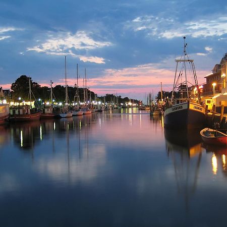 Haus Vier Freunde, Vincent Apartment Rostock Luaran gambar